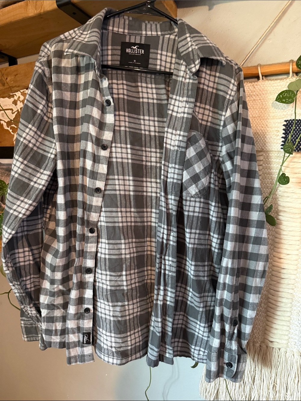 Hollister Gray and White Plaid Lightweight Shirt Jacket